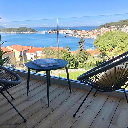 Beautiful View Apartment With Garage Space Mali Lošinj Exterior foto